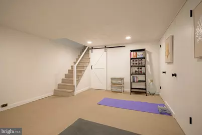 8047 Winston Road, Philadelphia, PA 19118 - Photo 20