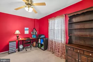 15054 Poquessing Creek Ln, Philadelphia, PA 19116 - Photo 32