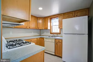 2331 E Hazzard St, Philadelphia, PA 19125 - Photo 18