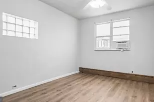 2141 S Hicks St, Philadelphia, PA 19145 - Photo 12