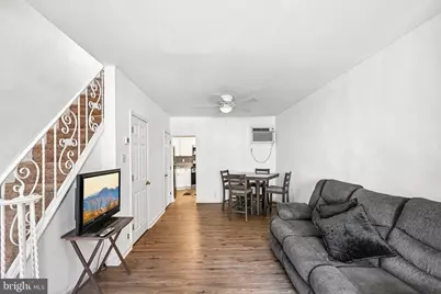 2647 S Bouvier Street, Philadelphia, PA 19145 - Photo 6