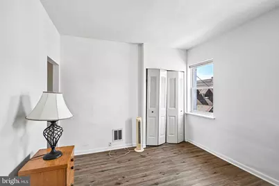 2647 S Bouvier Street, Philadelphia, PA 19145 - Photo 16