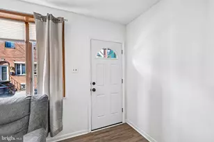 2647 S Bouvier St, Philadelphia, PA 19145 - Photo 4
