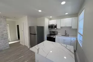 1609 E Gowen Ave, Philadelphia, PA 19150 - Photo 4
