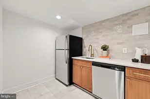 1204 Moore St, Philadelphia, PA 19148 - Photo 32