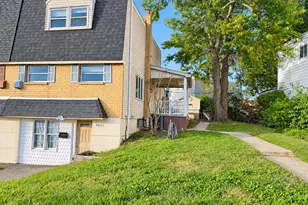 10816 Kelvin Ave, Philadelphia, PA 19116 - Photo 2