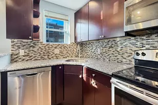 1409 E Weaver St, Philadelphia, PA 19150 - Photo 8