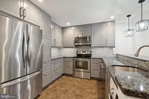 111 S 15th St, Philadelphia, PA 19102 - Photo 1