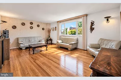 421 Selma Street, Philadelphia, PA 19116 - Photo 4