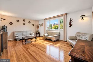 421 Selma St, Philadelphia, PA 19116 - Photo 4