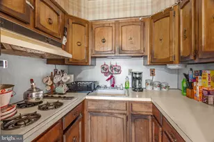 6251 Marsden St, Philadelphia, PA 19135 - Photo 12