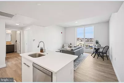 1130 N Delaware Avenue #425, Philadelphia, PA 19125 - Photo 2