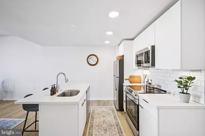 1130 N Delaware Avenue #425, Philadelphia, PA 19125 - Photo 4
