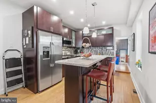 2233 Bainbridge St, Philadelphia, PA 19146 - Photo 8