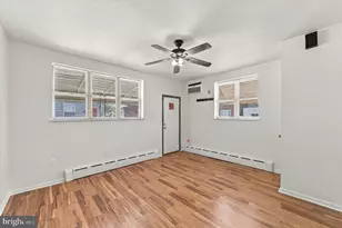 2951 S 15th St, Philadelphia, PA 19145 - Photo 10