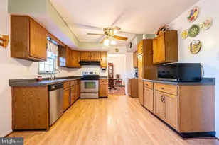 814 Caledonia St, Philadelphia, PA 19128 - Photo 8