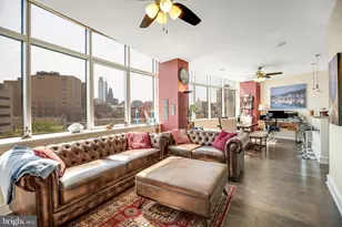 201 N 8th St, Philadelphia, PA 19106 - Photo 1