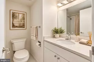 604 S Washington Square, Philadelphia, PA 19106 - Photo 6