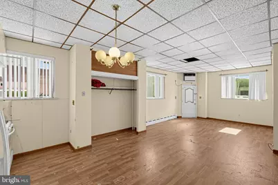 1615 Wolf Street, Philadelphia, PA 19145 - Photo 10