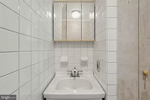 1615 Wolf St, Philadelphia, PA 19145 - Photo 20