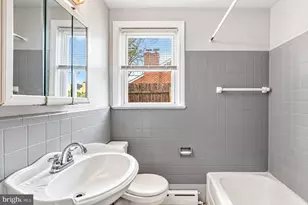 1443 Rhawn St, Philadelphia, PA 19111 - Photo 22
