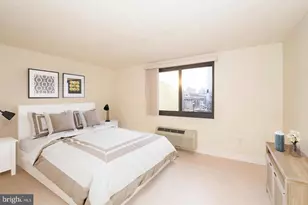 2201 Cherry St, Philadelphia, PA 19103 - Photo 8
