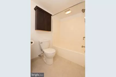 2201 Cherry Street #203, Philadelphia, PA 19103 - Photo 12