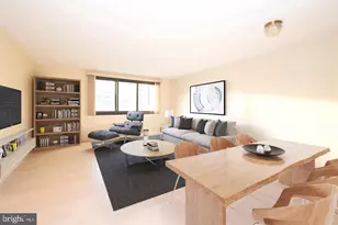 2201 Cherry St, Philadelphia, PA 19103 - Photo 2