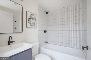 1301 Bainbridge St, Philadelphia, PA 19147 - Photo 14