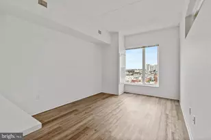 569 N 5th St, Philadelphia, PA 19123 - Photo 6