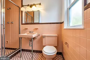 1243 E Durham St, Philadelphia, PA 19150 - Photo 14