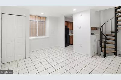 1137 Pine Street #UNIT 102, Philadelphia, PA 19107 - Photo 2
