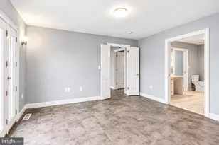 1443 Rhawn St, Philadelphia, PA 19111 - Photo 8