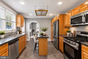 1443 Rhawn St, Philadelphia, PA 19111 - Photo 4