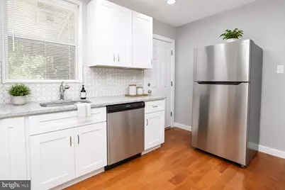 882 N Fallon St, Philadelphia, PA 19139 - Photo 6