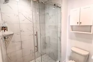 1319 McKean St, Philadelphia, PA 19148 - Photo 14