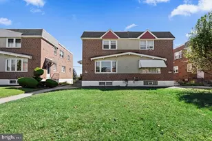 2047 Nester St, Philadelphia, PA 19115 - Photo 2