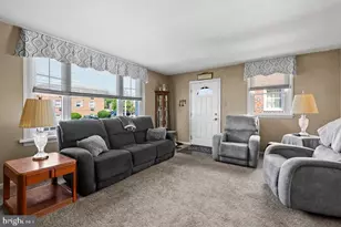 2047 Nester St, Philadelphia, PA 19115 - Photo 6