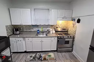 5139 N Hutchinson St, Philadelphia, PA 19141 - Photo 8