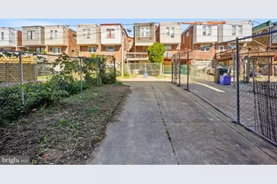 2457 75th Avenue, Philadelphia, PA 19138 - Photo 32