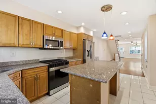 1317 S 22nd St, Philadelphia, PA 19146 - Photo 16
