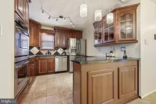 7904 Calvert St, Philadelphia, PA 19152 - Photo 8