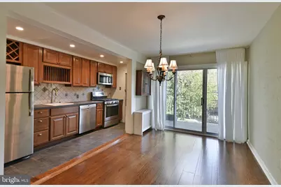 346 E Meehan Avenue, Philadelphia, PA 19119 - Photo 8
