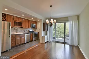 346 E Meehan Ave, Philadelphia, PA 19119 - Photo 8