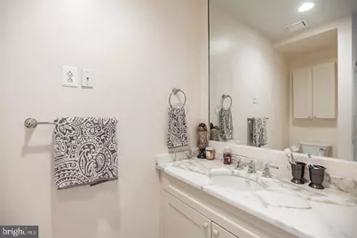 201 N 8th Street #405, Philadelphia, PA 19106 - Photo 22