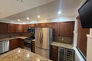 1635 Meribrook Rd, Philadelphia, PA 19151 - Photo 8