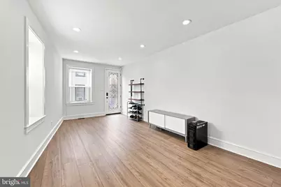 305 Carson Street, Philadelphia, PA 19128 - Photo 2