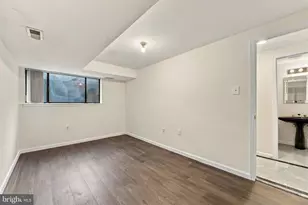 223 N 23rd St, Philadelphia, PA 19103 - Photo 12