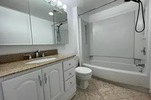 200-10 Lombard St, Philadelphia, PA 19147 - Photo 24