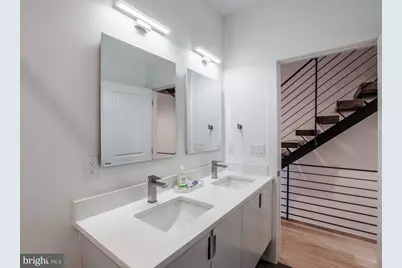 119 Greenwich Street #6, Philadelphia, PA 19147 - Photo 4